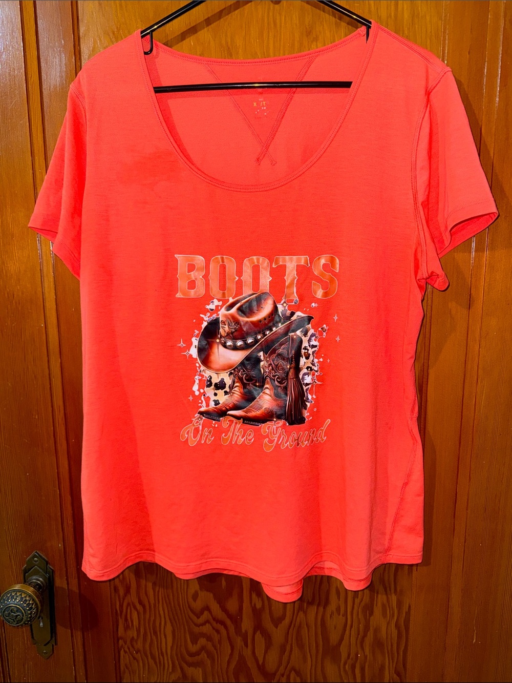 Women’s Coral Graphic Short-Sleeve Tee with 'Boots' Design